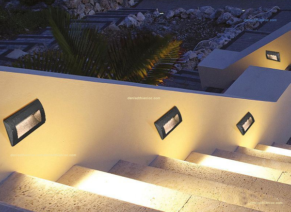 Đèn led âm chân tường ACT15 Đèn led âm chân tường ACT15